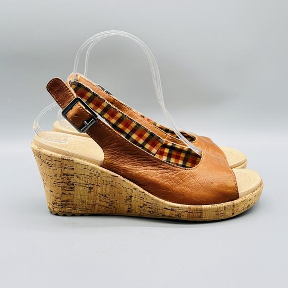 Crocs Wedge Sandals Womens 8 Brown Leather Cork Slingback Peep Toe A Leigh - Picture 1 of 13